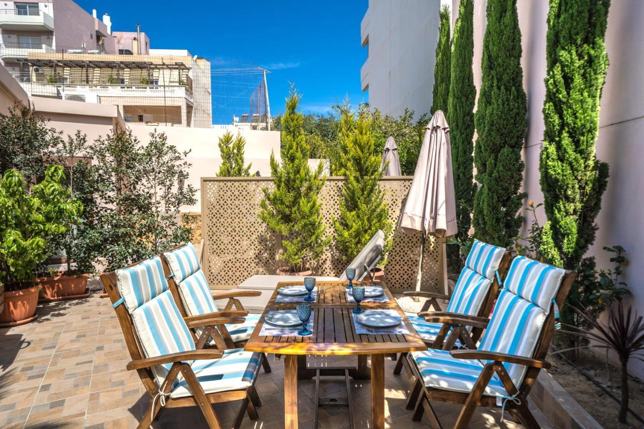 Iro City And Beach Boutique Homes Chania  ภายนอก รูปภาพ