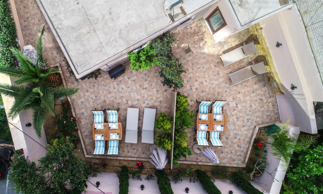 Iro City And Beach Boutique Homes Chania  ภายนอก รูปภาพ