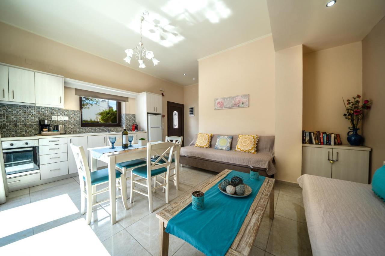 Iro City And Beach Boutique Homes Chania  ภายนอก รูปภาพ