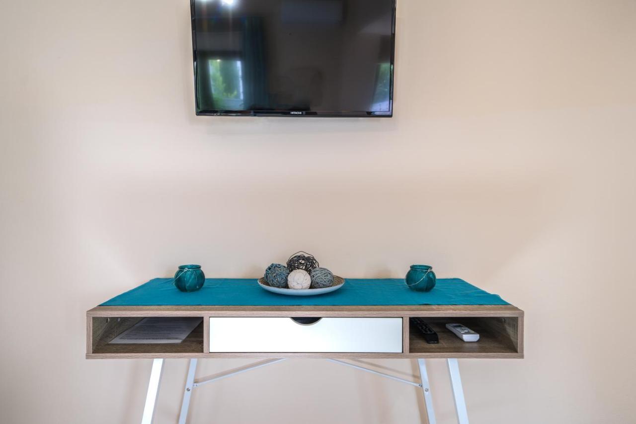 Iro City And Beach Boutique Homes Chania  ภายนอก รูปภาพ