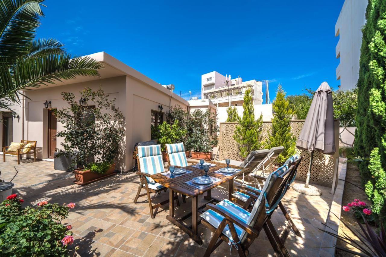 Iro City And Beach Boutique Homes Chania  ภายนอก รูปภาพ