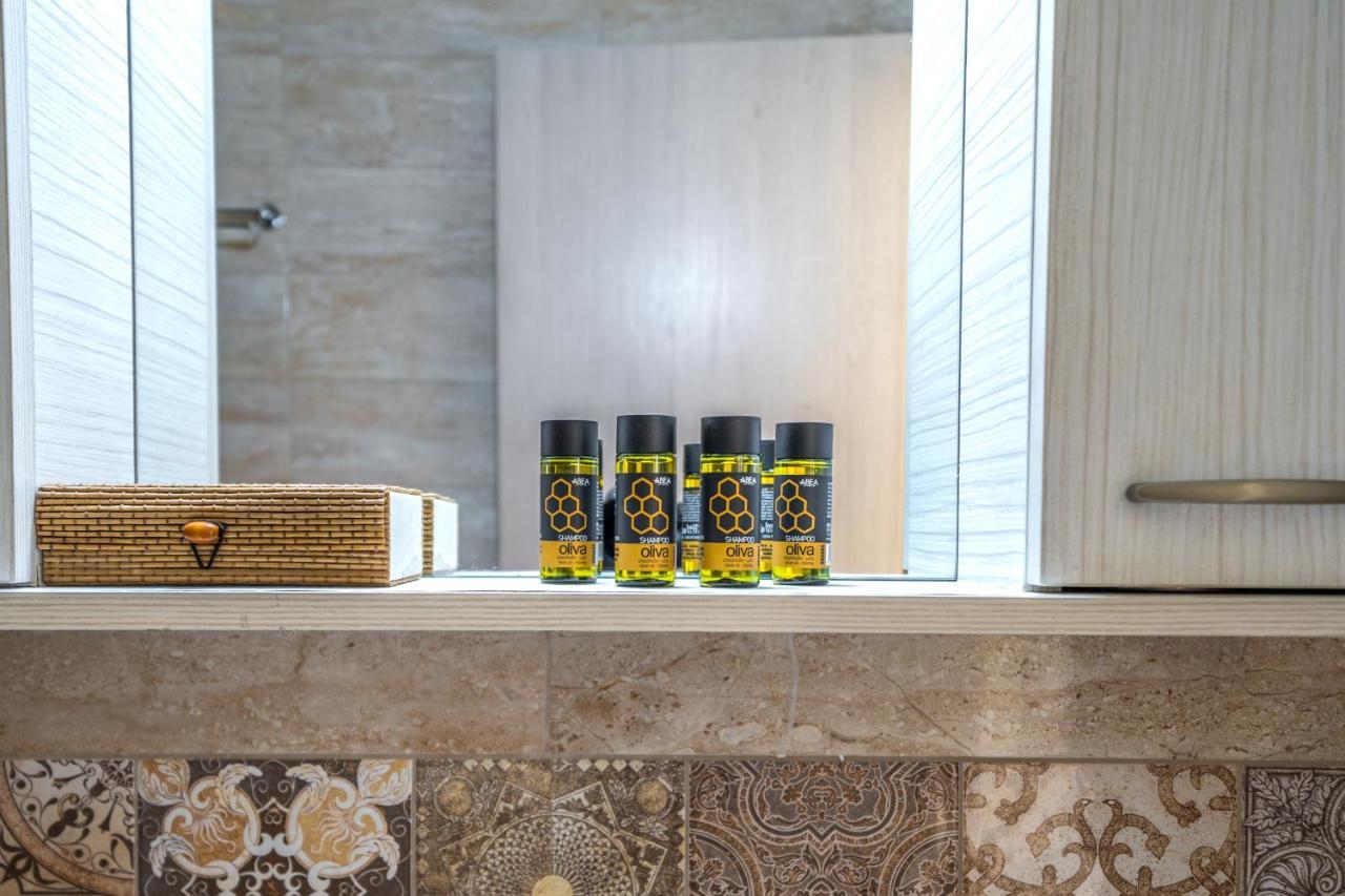Iro City And Beach Boutique Homes Chania  ภายนอก รูปภาพ