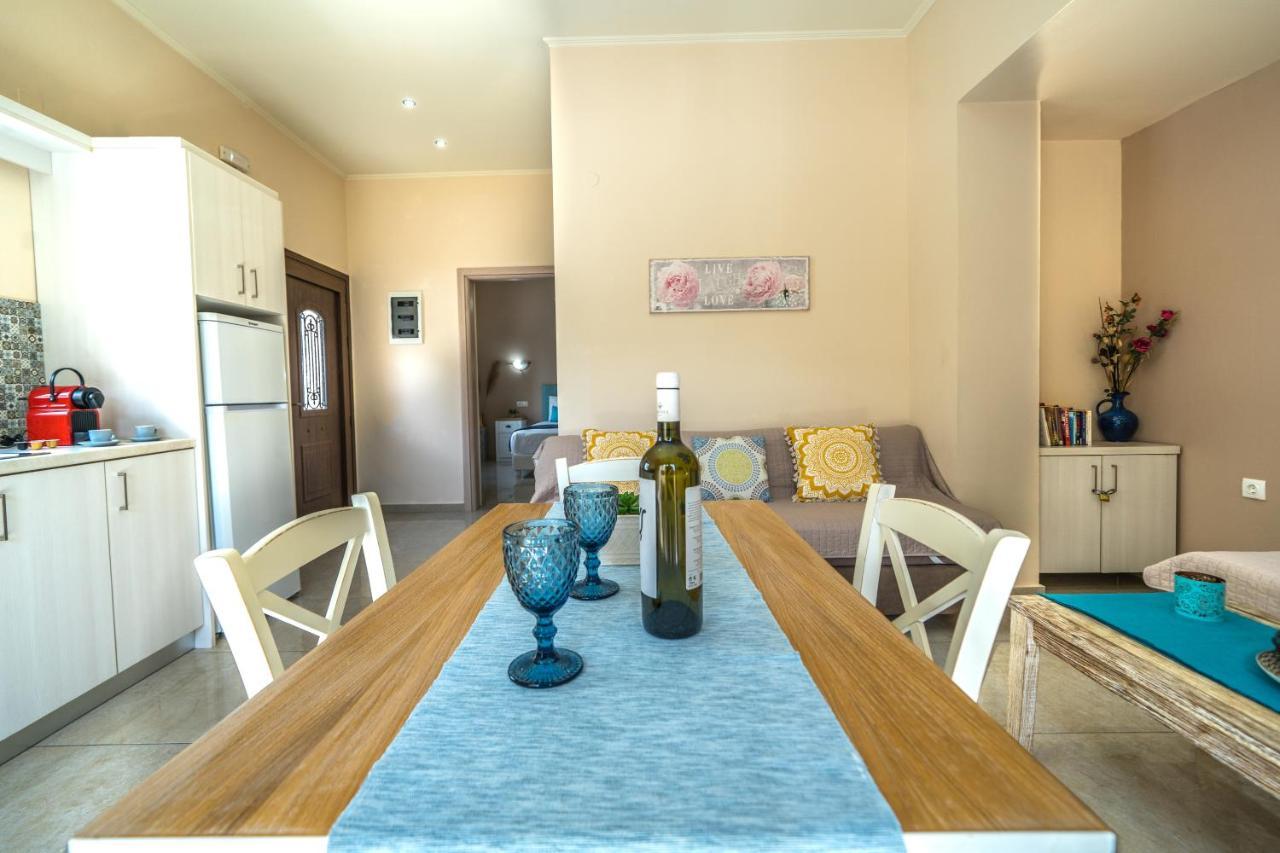 Iro City And Beach Boutique Homes Chania  ภายนอก รูปภาพ